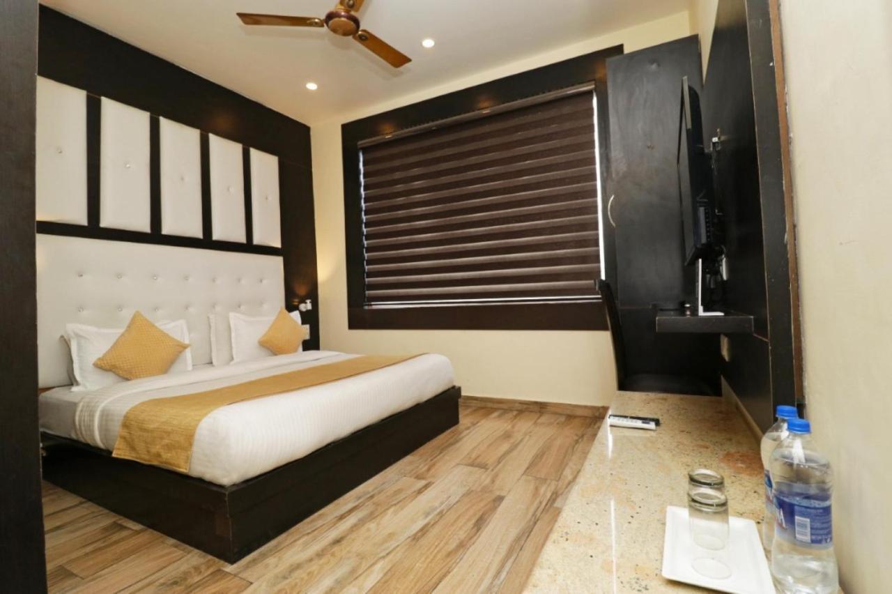 Hotel Mirage Residency - Hill View Hotel In ダラムシャーラー エクステリア 写真