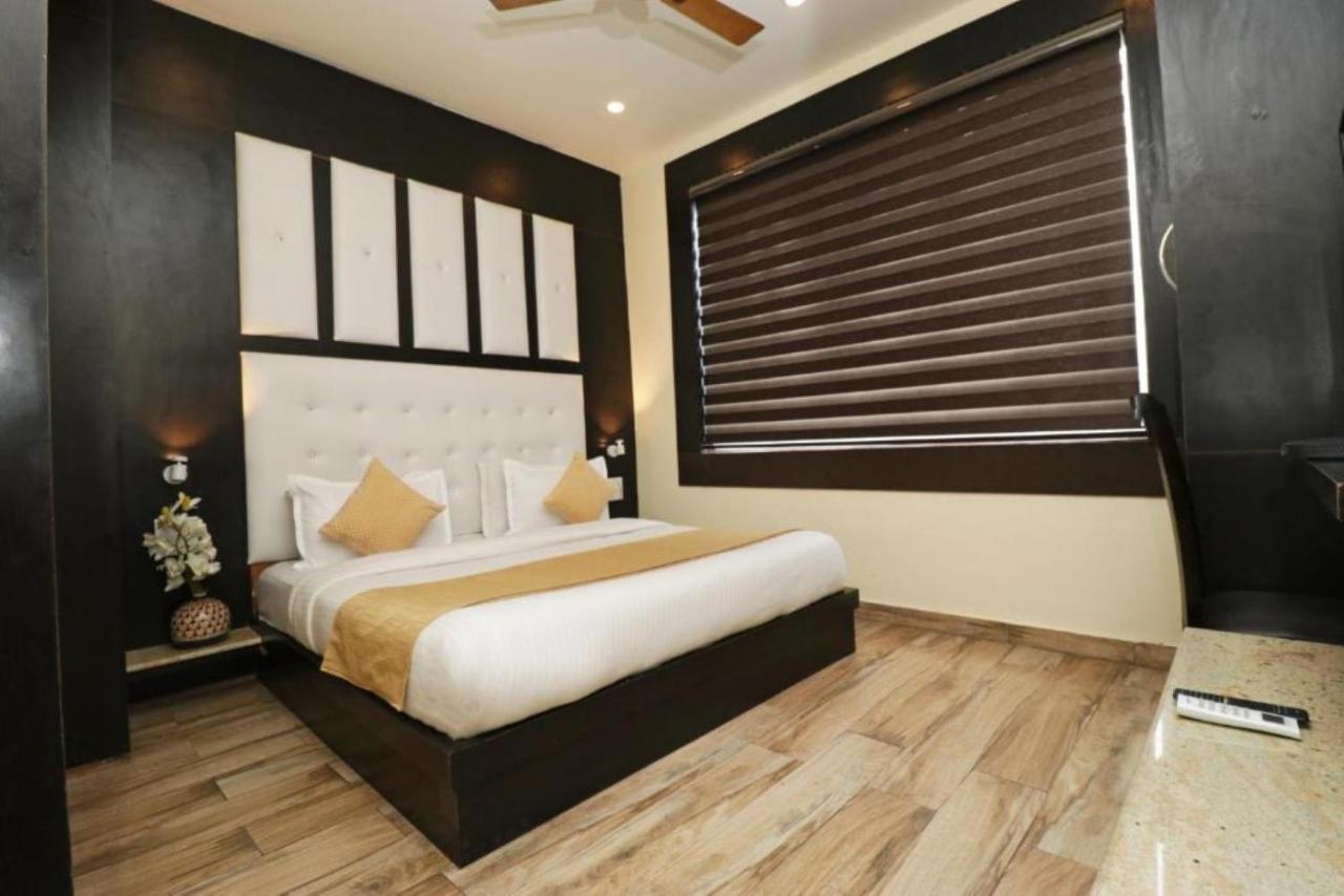 Hotel Mirage Residency - Hill View Hotel In ダラムシャーラー エクステリア 写真